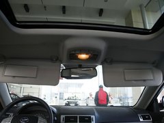 2011款 2.0L 自动 豪华型