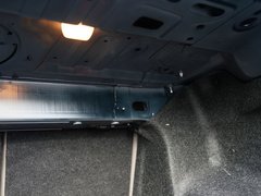 2011款 2.0L 自动 豪华型