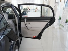 2011款 2.0L 自动 智领型