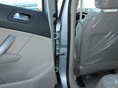 2011款 1.6L 手动 舒适版