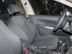 2011款 1.6L 自动 舒适版