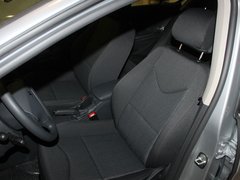 2011款 1.6L 自动 舒适版