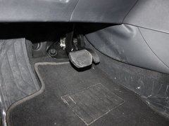 2011款 1.6L 自动 舒适版