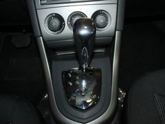 2011款 1.6L 自动 舒适版
