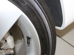 2011款 2.0L 手动 舒适版