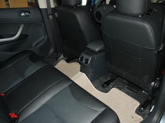 2011款 2.0L 手动 豪华版