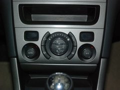 2011款 2.0L 手动 豪华版