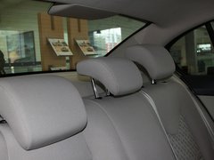 2011款 2.0L 自动 豪华版
