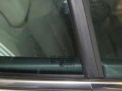 2011款 2.0L 自动 豪华版