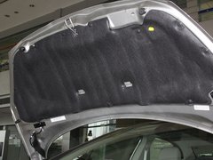 2011款 2.0L 自动 豪华版