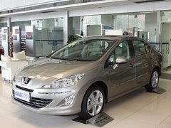 2011款 2.0L 自动 豪华版