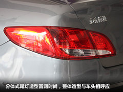 2011款 2.0L 自动 尊贵版