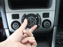 2011款 2.0L 自动 尊贵版