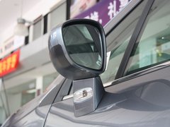 2011款 2.0L 自动 尊贵版