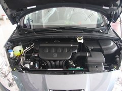 2011款 2.0L 自动 尊贵版