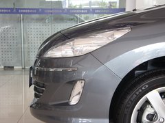 2011款 2.0L 自动 尊贵版