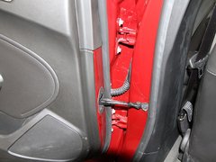 2011款 GT 1.6T 自动 时尚运动型真皮版