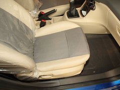 2011款 三厢 1.5L 手动 时尚型