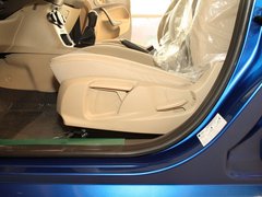 2011款 三厢 1.5L 手动 时尚型