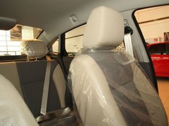 2011款 三厢 1.5L 手动 时尚型