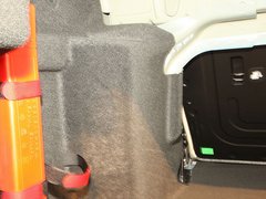 2011款 三厢 1.5L 手动 时尚型