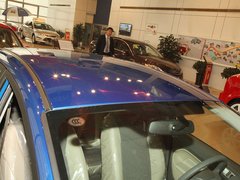 2011款 三厢 1.5L 手动 时尚型
