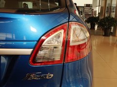 2011款 三厢 1.5L 手动 时尚型