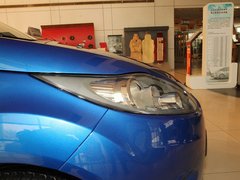 2011款 三厢 1.5L 手动 时尚型