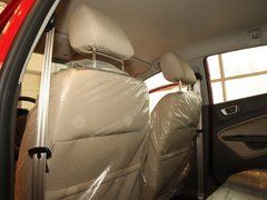 2011款 两厢 1.5L 手动 时尚型