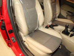 2011款 两厢 1.5L 手动 时尚型