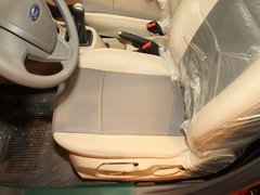 2011款 两厢 1.5L 手动 时尚型
