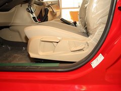 2011款 两厢 1.5L 手动 时尚型