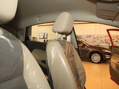2011款 两厢 1.5L 手动 时尚型