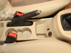 2011款 两厢 1.5L 手动 时尚型