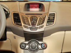 2011款 两厢 1.5L 手动 时尚型