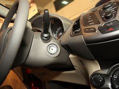 2011款 两厢 1.5L 手动 时尚型