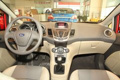 2011款 两厢 1.5L 手动 时尚型