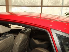 2011款 两厢 1.5L 手动 时尚型