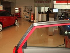 2011款 两厢 1.5L 手动 时尚型