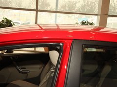 2011款 两厢 1.5L 手动 时尚型