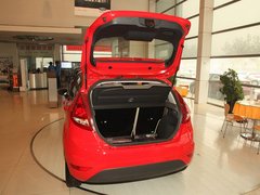 2011款 两厢 1.5L 手动 时尚型