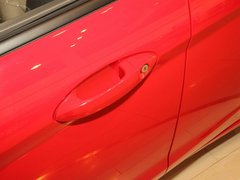 2011款 两厢 1.5L 手动 时尚型