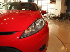 2011款 两厢 1.5L 手动 时尚型