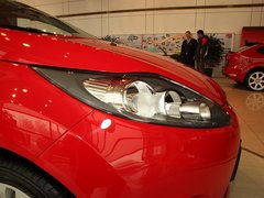 2011款 两厢 1.5L 手动 时尚型