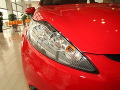 2011款 两厢 1.5L 手动 时尚型