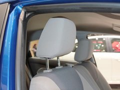 2011款 两厢 1.5L 自动 时尚型