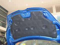 2011款 两厢 1.5L 自动 时尚型