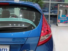 2011款 两厢 1.5L 自动 时尚型