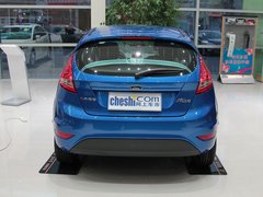 2011款 两厢 1.5L 自动 时尚型