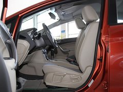 2011款 两厢 1.5L 自动 时尚型